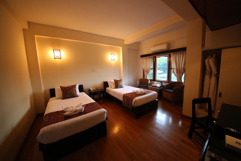 Olympic Hotel Yangon Gyogon Номер фото