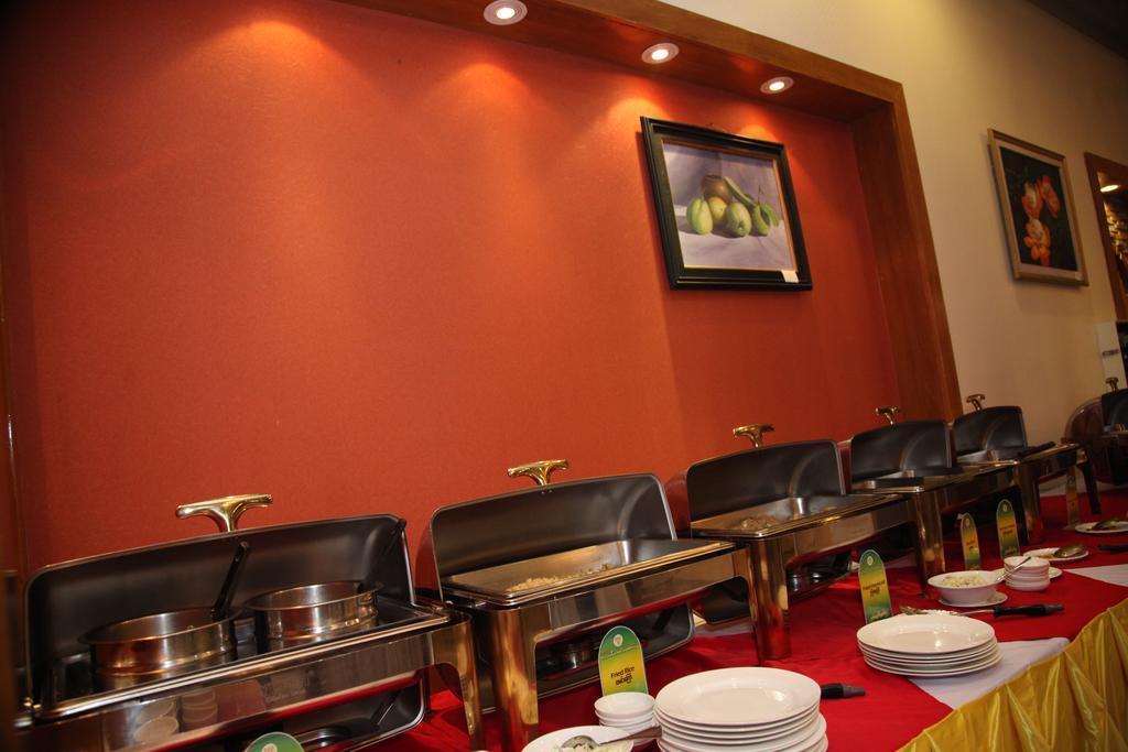 Olympic Hotel Yangon Gyogon Экстерьер фото