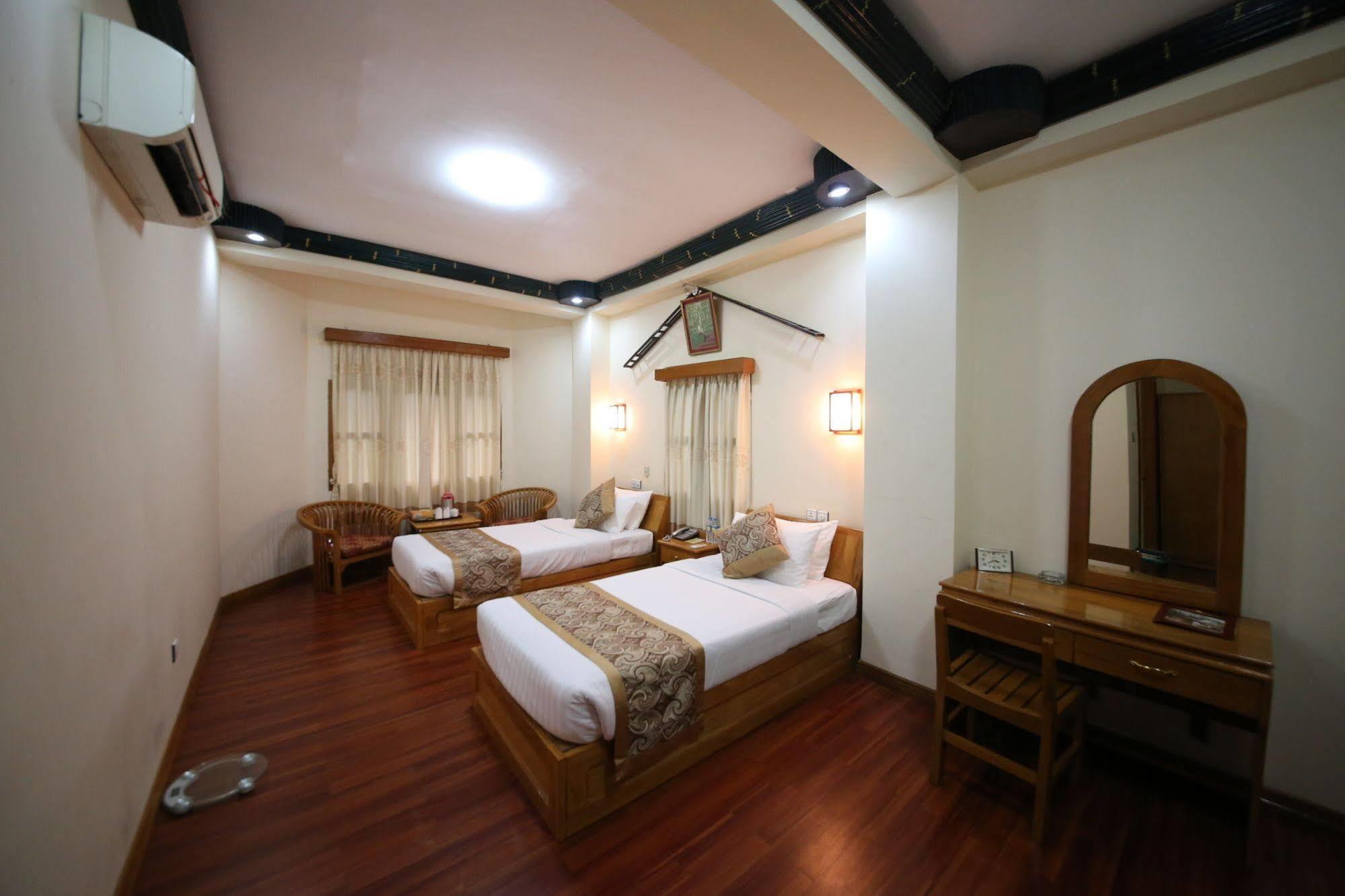 Olympic Hotel Yangon Gyogon Экстерьер фото